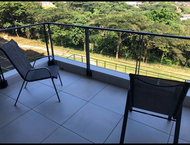 2 BEDROOM APARTMENT FOR SALE IN SEAWARD ESTATES